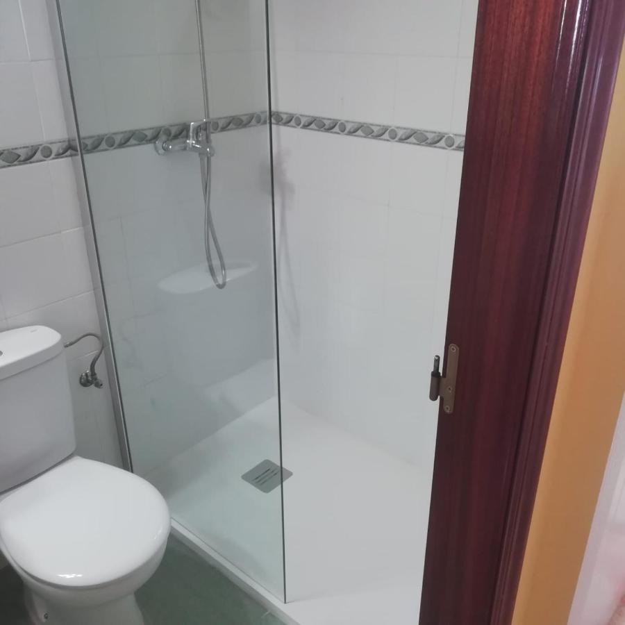 Chalet Adosado Con Azotea Andaluza Y Patio, Junto A La Playa Исла-Кристина Экстерьер фото